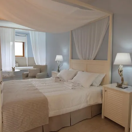 Olivastro * Lefkada City