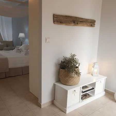 Olivastro Apartment *